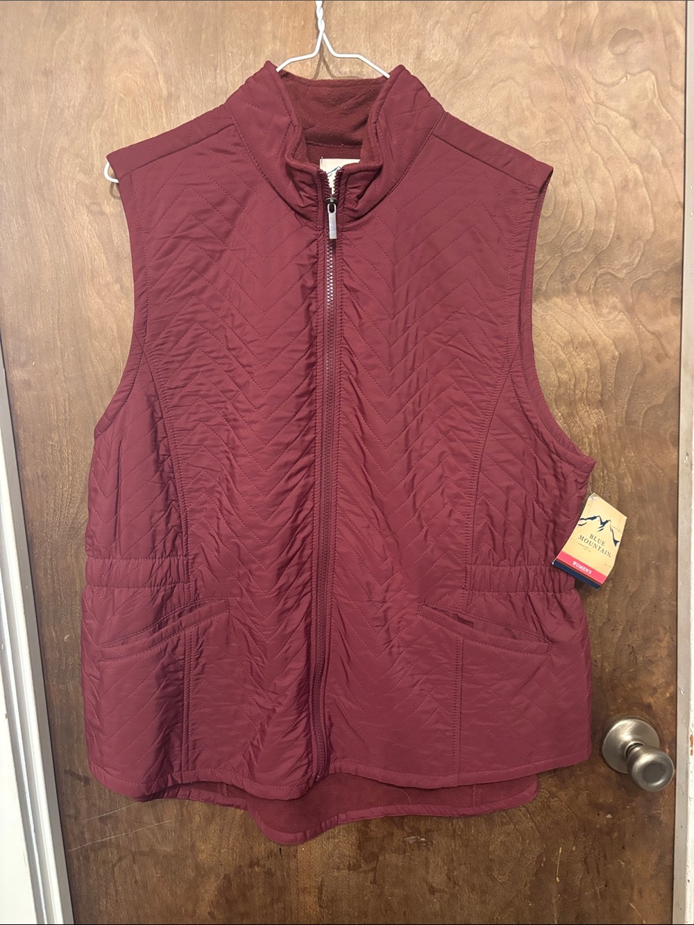 Women's Quilted Zip-Front Vest in Deep Burgundy